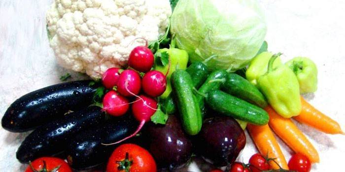 Свежие овощи